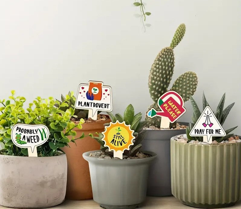 Funny plant quote markers with pictures