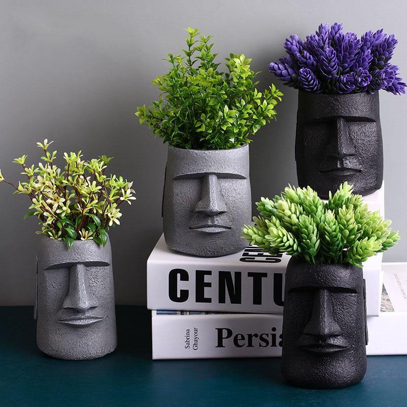 Man portrait pot - Leaf and Leisure