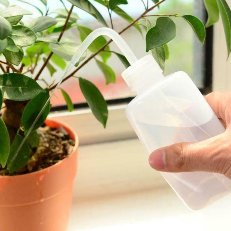 Long nozzle water bottle - Leaf and Leisure
