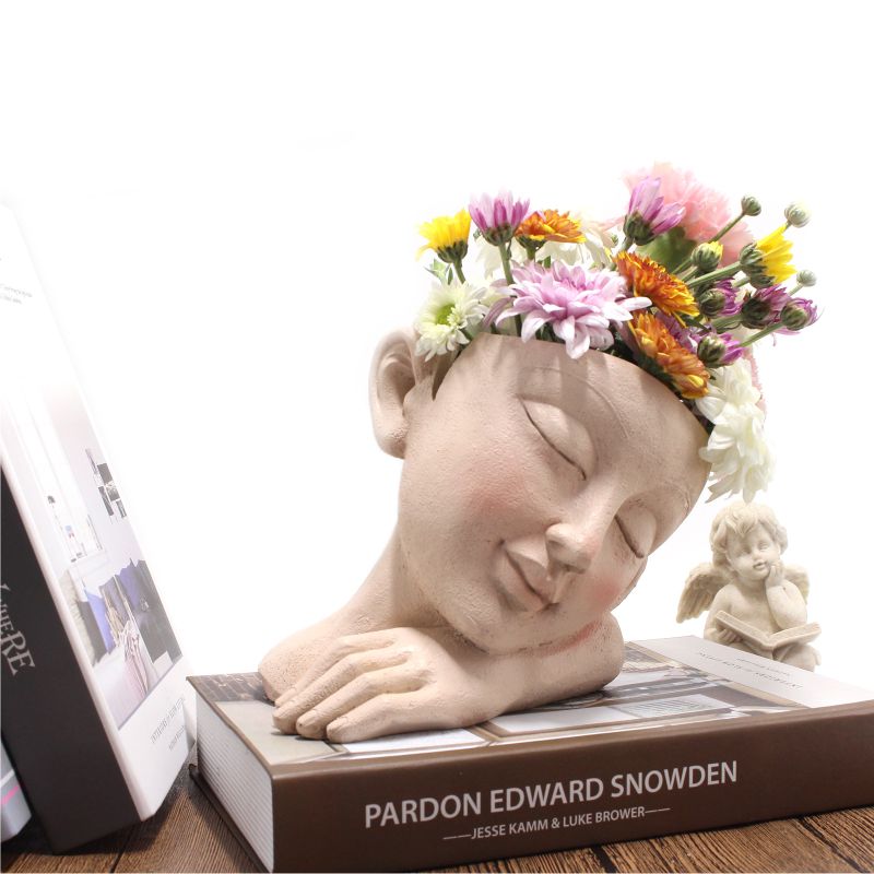 Sleeping on hand pot