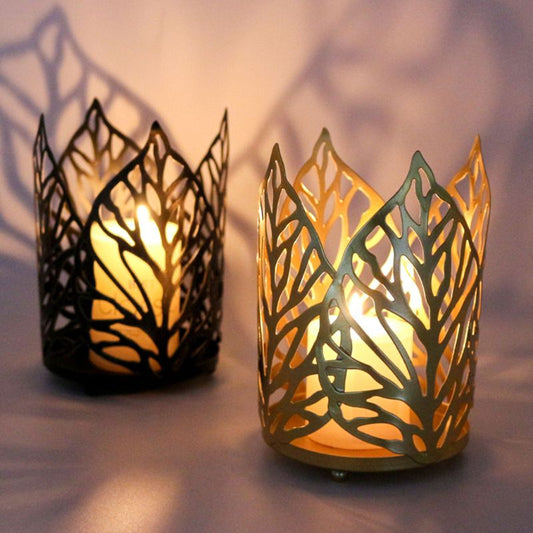 Iron leaf candle holder